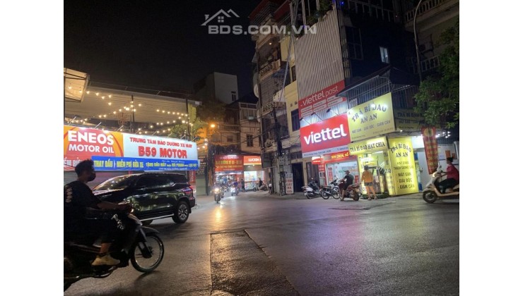 NHÀ LÔ GÓC -  MẶT PHỐ KHƯƠNG TRUNG   KINH DOANH SẦM UẤT NGÀY ĐÊM - ĐẦU TƯ CHO THUÊ SINH LỜI HÀNG THÁNG LUÔN LUÔN CÓ DÒNG TIỀN ỔN ĐỊNH.